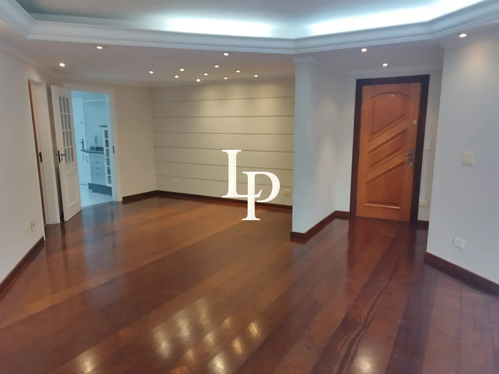 Apartamento, 3 quartos, 178 m² - Foto 1