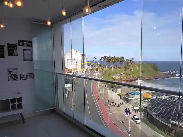 Apartamento 1 quarto e 1 banheiro, à venda, no bairro Barra em Salvador