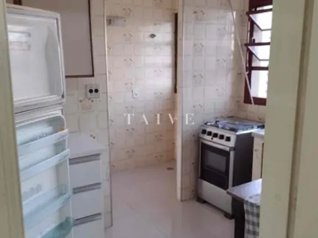Apartamento com 90m² 2 quartos e 1 banheiro, à venda, no bairro Centro em Londrina
