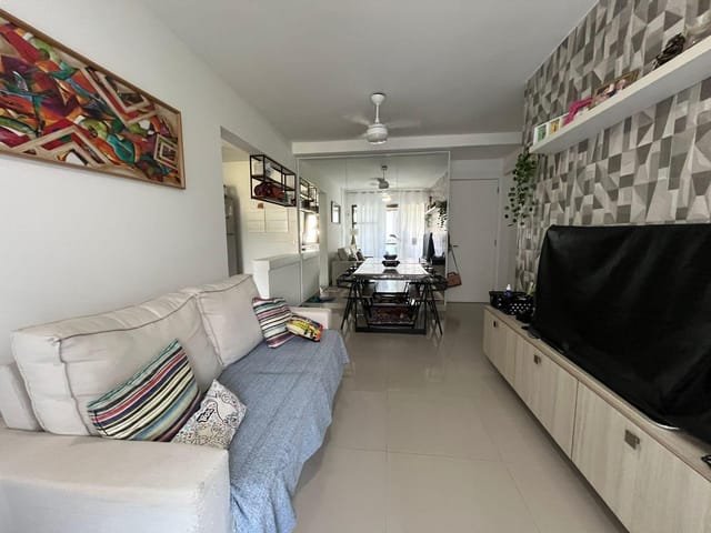 Apartamento com 65m² 2 quartos e 2 banheiros, à venda, no bairro Recreio dos Bandeirantes em Rio de Janeiro