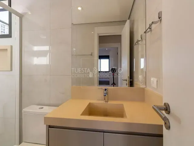 Apartamento com 93m² 3 quartos e 2 banheiros, à venda, no bairro Cristo Rei em Curitiba