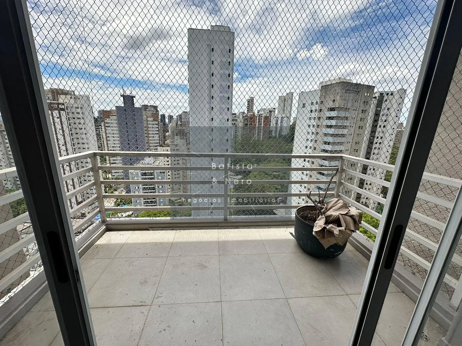 Apartamento, 1 quarto, 84 m² - Foto 1