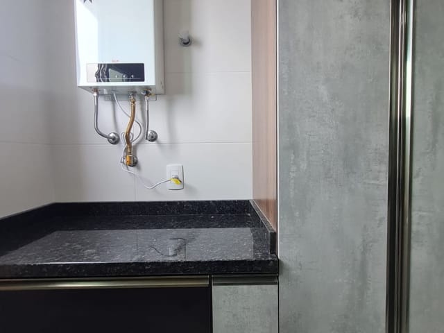 Apartamento com 195m² 3 quartos e 2 banheiros, à venda, no bairro Centro em Ponta Grossa