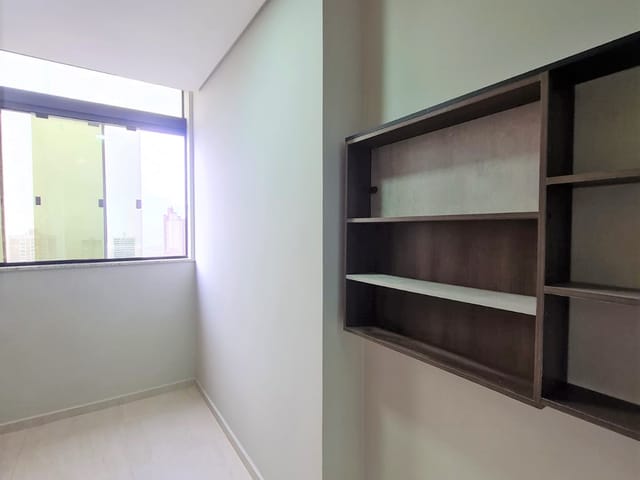 Apartamento com 195m² 3 quartos e 2 banheiros, à venda, no bairro Centro em Ponta Grossa