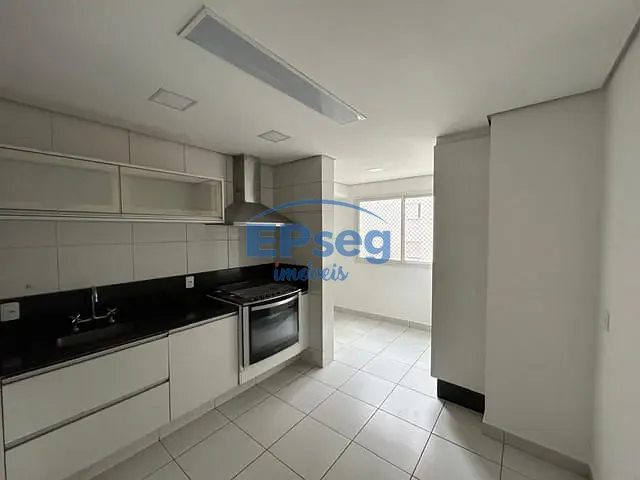 Apartamento 4 quartos e 2 banheiros, à venda, no bairro Bela Suiça em Londrina