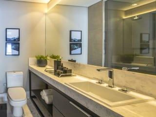Apartamento com 126m² 2 quartos e 2 banheiros, à venda, no bairro Centro em Curitiba