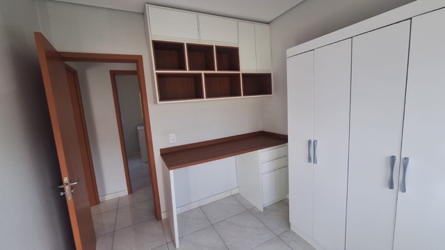 Apartamento com 78m² 3 quartos e 2 banheiros, para alugar, no bairro Chácara do Solar III em Santana de Parnaíba