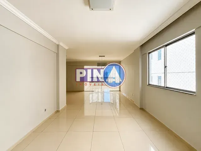 Apartamento 3 quartos e 1 banheiro, para alugar, no bairro Setor Bueno em Goiânia