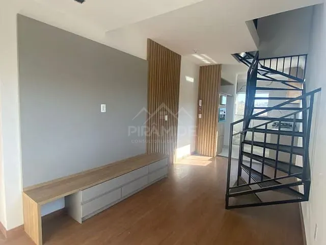Apartamento 2 quartos e 1 banheiro, à venda, no bairro Vila Caio Junqueira em Poços de Caldas
