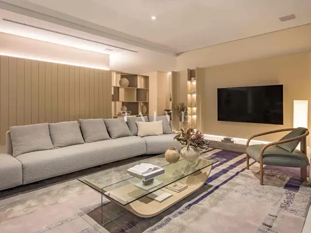 Apartamento com 378m² 3 quartos e 3 banheiros, à venda, no bairro Gleba Fazenda Palhano em Londrina