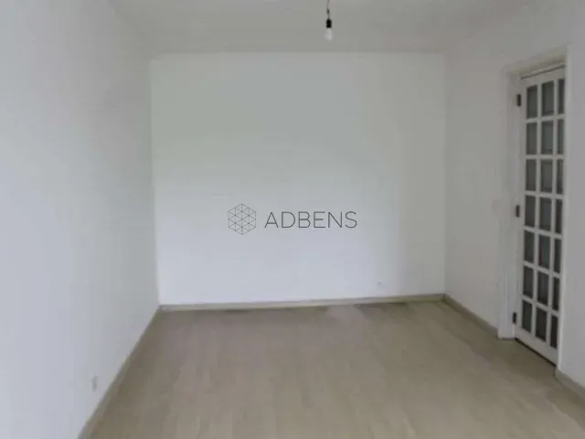 Apartamento 3 quartos e 2 banheiros, à venda, no bairro Jardim Europa em São Paulo