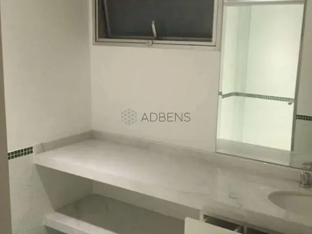 Apartamento 3 quartos e 2 banheiros, à venda, no bairro Jardim Europa em São Paulo