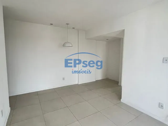 Apartamento 3 quartos e 2 banheiros, à venda, no bairro Garcia em Salvador