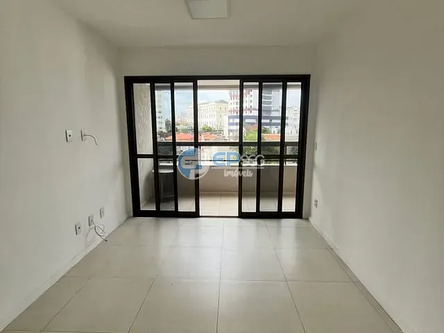 Apartamento 3 quartos e 2 banheiros, à venda, no bairro Garcia em Salvador