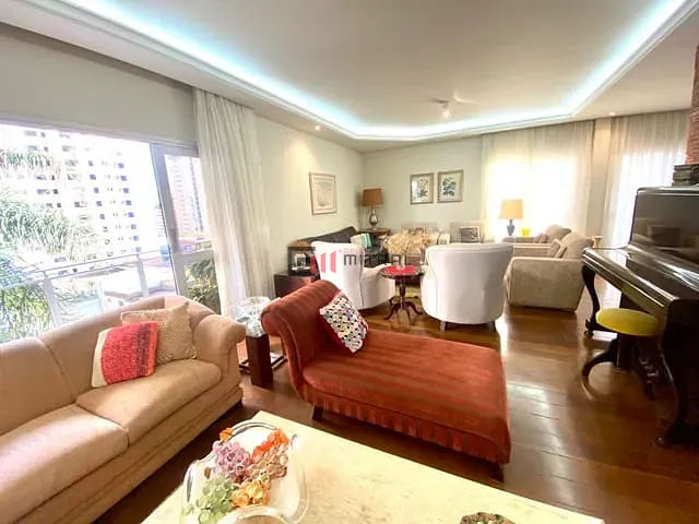 Apartamento com 565m² 4 quartos e 5 banheiros, à venda, no bairro Centro em Londrina