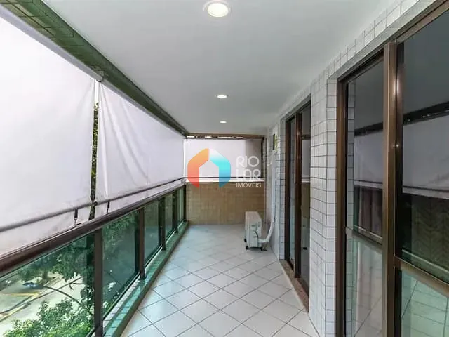 Apartamento com 111m² 3 quartos e 1 banheiro, à venda, no bairro Botafogo em Rio de Janeiro