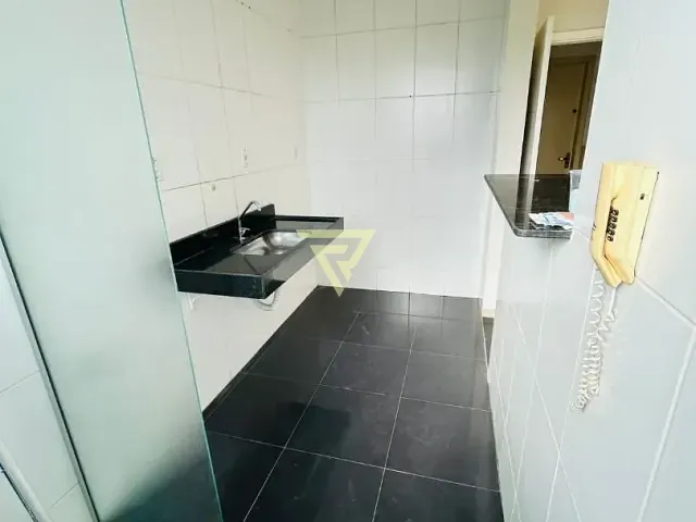 Apartamento 2 quartos e 1 banheiro, à venda, no bairro Parque São Sebastião em Ribeirão Preto