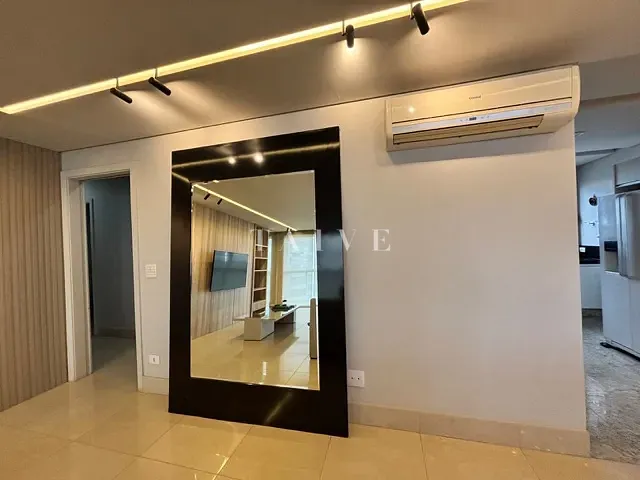 Apartamento com 218m² 3 quartos e 4 banheiros, à venda, no bairro Bela Suiça em Londrina