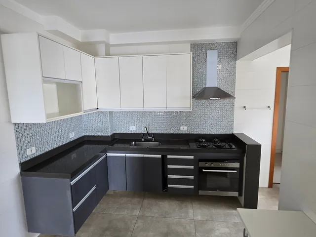 Apartamento 3 quartos e 2 banheiros, para alugar, no bairro Centro em Taubaté
