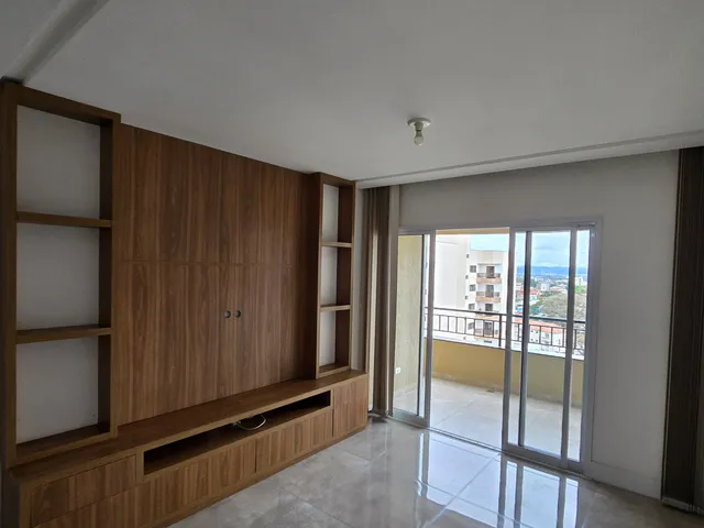 Apartamento 3 quartos e 2 banheiros, para alugar, no bairro Centro em Taubaté
