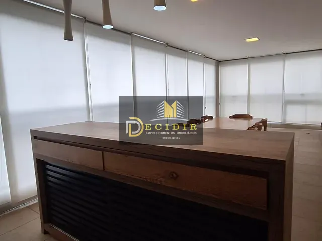 Apartamento com 208m² 3 quartos e 4 banheiros, à venda, no bairro Parque São Jorge em São Paulo