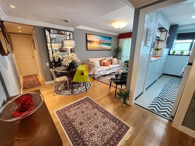 Apartamento com 77m² 2 quartos e 2 banheiros, à venda, no bairro Ipanema em Rio de Janeiro