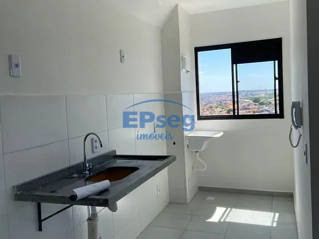 Apartamento 2 quartos e 2 banheiros, à venda, no bairro Pacaembu em Londrina