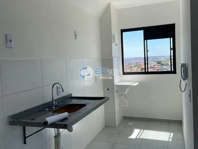 Apartamento 2 quartos e 2 banheiros, à venda ou para alugar, no bairro Pacaembu em Londrina