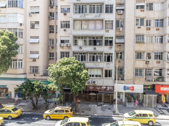 Foto do Apartamento - Apartamento à venda, Rua Nossa Senhora de Copacabana, Copacabana, RJ.  Excelente localização, na  segunda quadra da praia. Agende já a sua visita! | GrupoApi