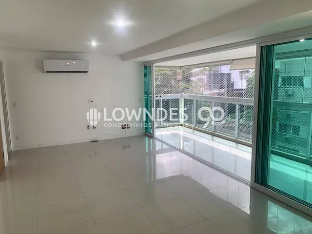 Apartamento 4 quartos e 4 banheiros, para alugar, no bairro Leblon em Rio de Janeiro