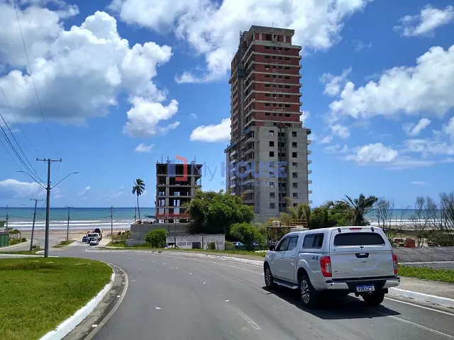 Apartamento 1 quarto e 1 banheiro, à venda, no bairro Olivença em Ilhéus