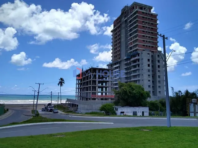 Apartamento 1 quarto e 1 banheiro, à venda, no bairro Olivença em Ilhéus