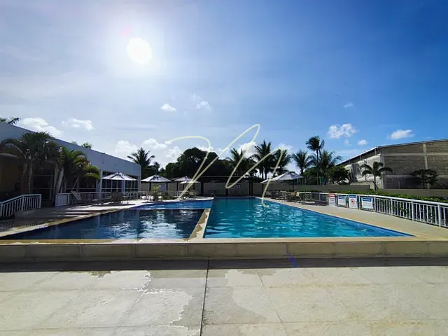 Apartamento 2 quartos e 2 banheiros, para alugar, no bairro Nossa Senhora da Vitória em Ilhéus