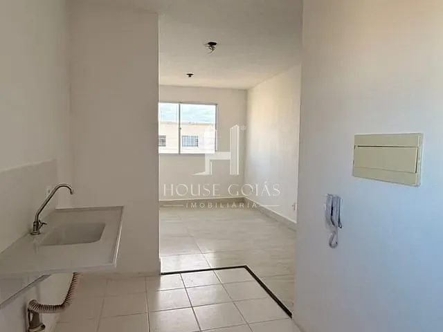 Apartamento 2 quartos e 1 banheiro, à venda, no bairro Fazenda Dourados - Condomínio Sonho Dourado I em Goiânia
