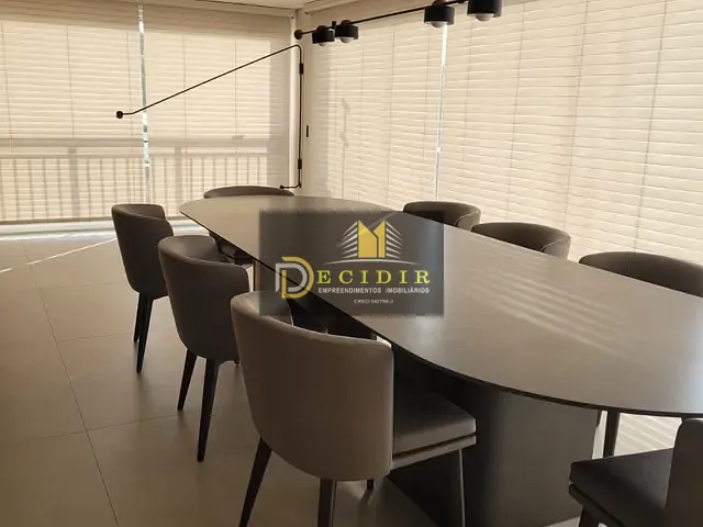 Apartamento com 208m² 3 quartos e 5 banheiros, à venda, no bairro Parque São Jorge em São Paulo