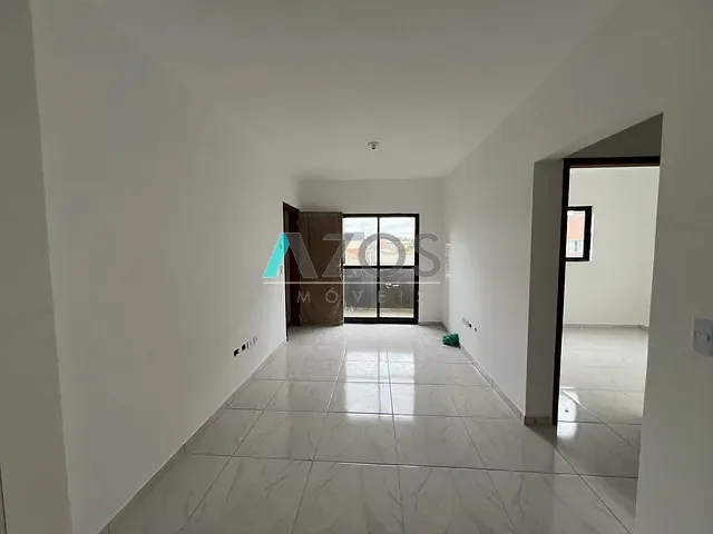 Apartamento 2 quartos e 1 banheiro, à venda, no bairro Guaraituba em Colombo