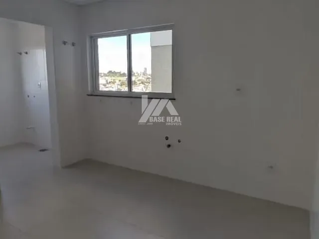 Apartamento com 125m² 2 quartos e 2 banheiros, à venda, no bairro Bonsucesso em Guarapuava