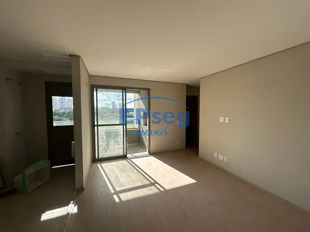 Apartamento 3 quartos e 2 banheiros, à venda, no bairro Aurora em Londrina