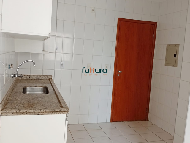 Apartamento com 90m² 3 quartos e 2 banheiros, para alugar, no bairro Setor Bueno em Goiânia