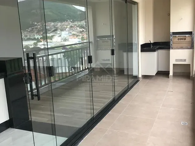Apartamento 3 quartos e 3 banheiros, à venda, no bairro Jardim Elvira Dias em Poços de Caldas