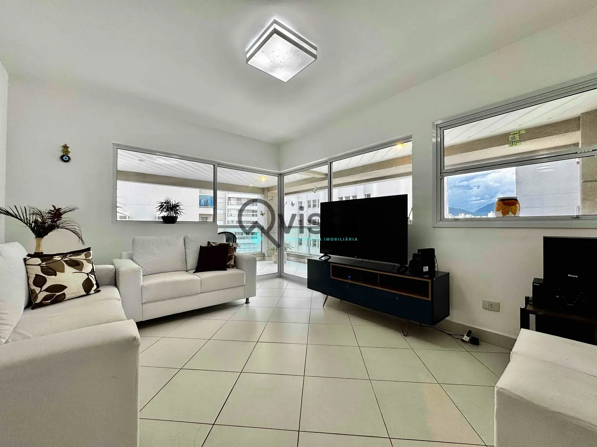 Apartamento, 3 quartos, 146 m² - Foto 2