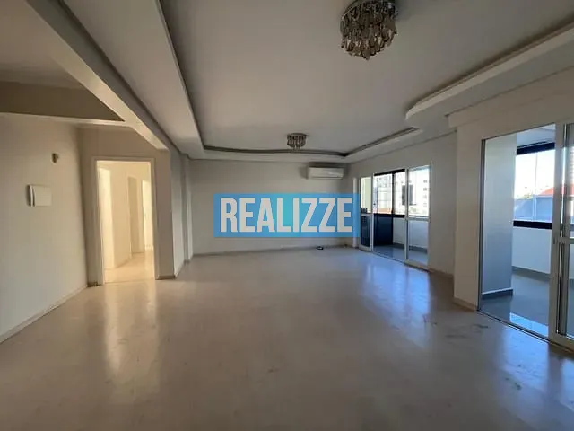 Apartamento com 295m² 3 quartos e 1 banheiro, à venda, no bairro centro em Marau