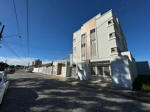 Apartamento 2 quartos e 2 banheiros, para alugar, no bairro Centro em Tijucas