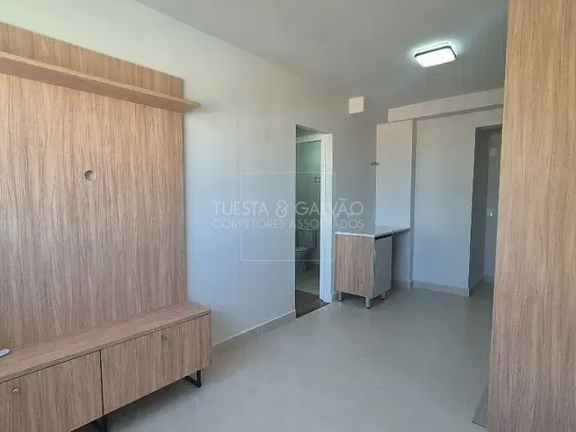 Apartamento com 31m² 1 quarto e 1 banheiro, para alugar, no bairro Portão em Curitiba