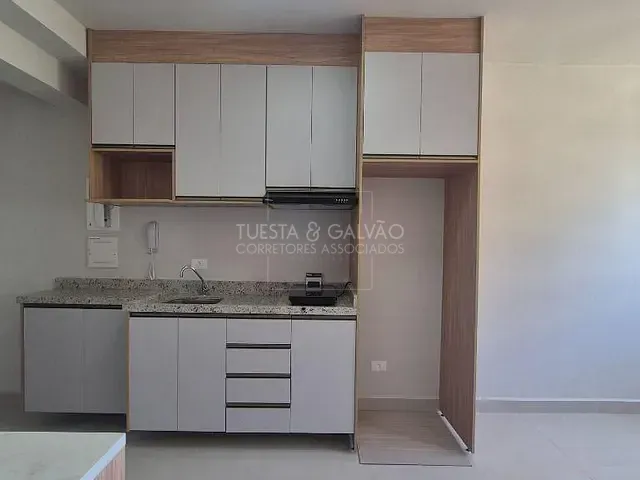 Apartamento com 31m² 1 quarto e 1 banheiro, para alugar, no bairro Portão em Curitiba