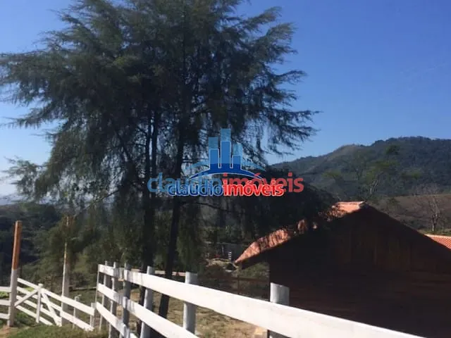 Apartamento 2 quartos e 5 banheiros, à venda, no bairro Lagoa Preta em Tremedal