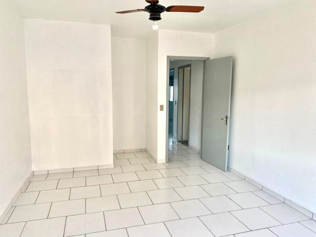 Foto do Apartamento - Apartamento amplo para locação, com 03 dormitórios, 02 banheiros, no bairro Centro, na cidade de Arroio do Meio/RS | Executivo Imóveis