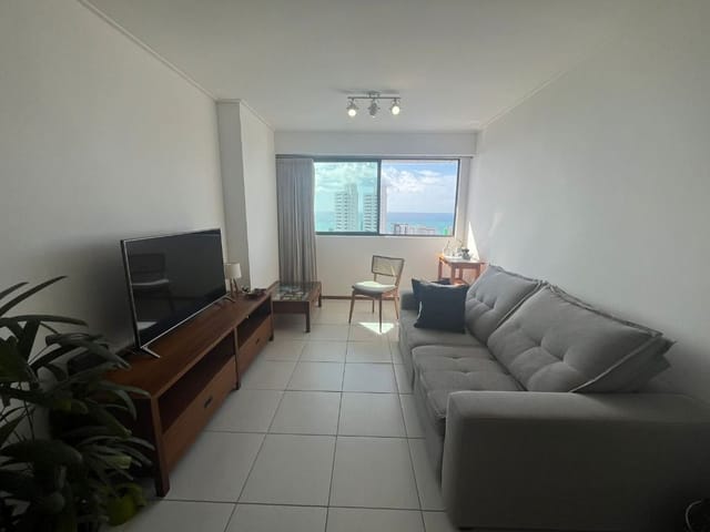 Apartamento 2 quartos e 2 banheiros, para alugar, no bairro Boa Viagem em Recife