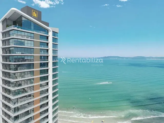 Apartamento com 336m² 3 quartos e 4 banheiros, à venda, no bairro Centro em Itapema