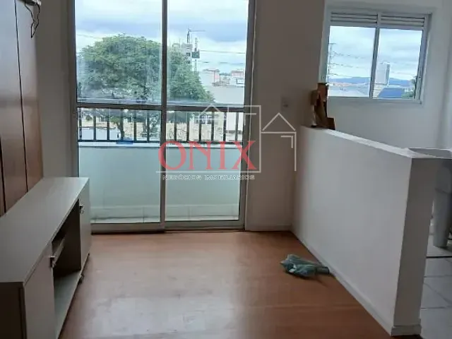 Apartamento com 46m² 2 quartos e 1 banheiro, para alugar, no bairro Centro em Suzano